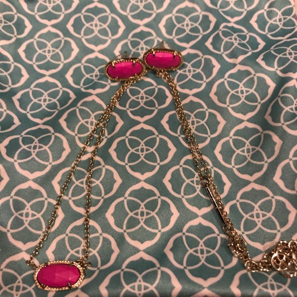 Kendra Scott Magenta Elisa Necklace & Ellie Stud